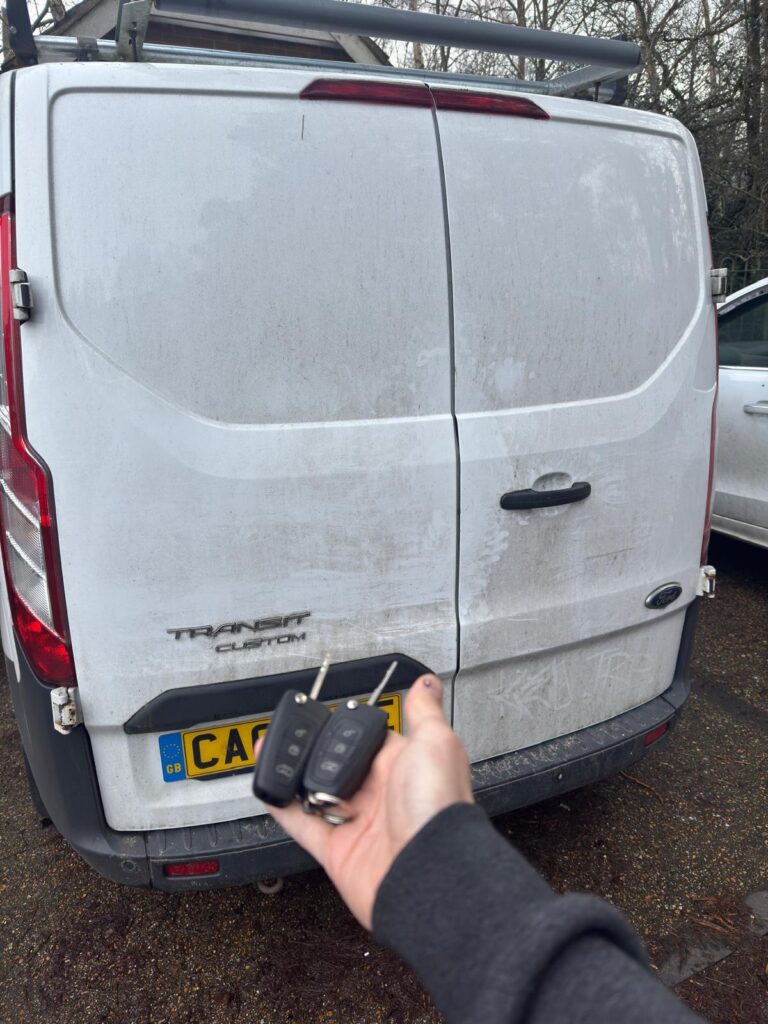 Job: Ford — keys locked in car, Bluewater, Dartford